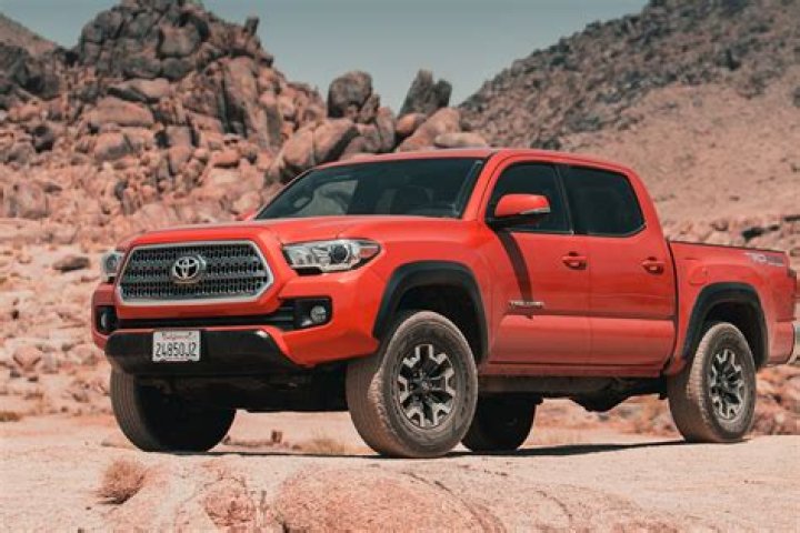 How much does a toyota tacoma weigh