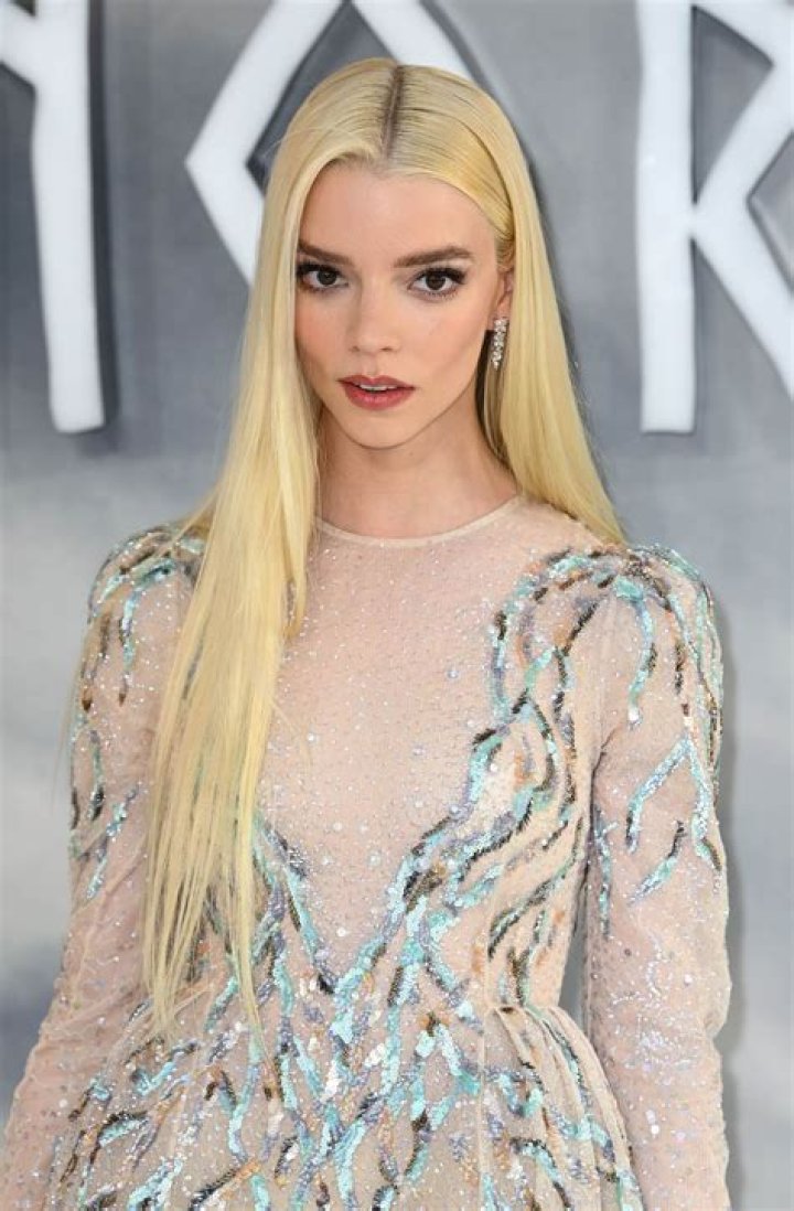 How much money does Anya Taylor Joy make?