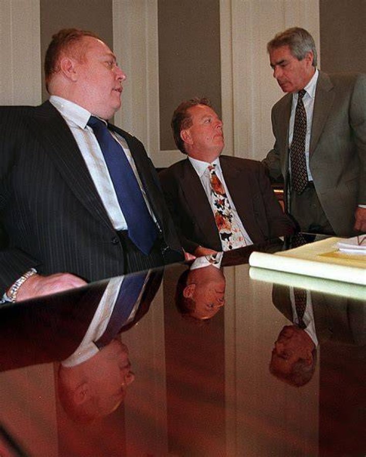 How Much Money Does Paul Cambria Make? Latest Paul Cambria Net Worth Income Salary
