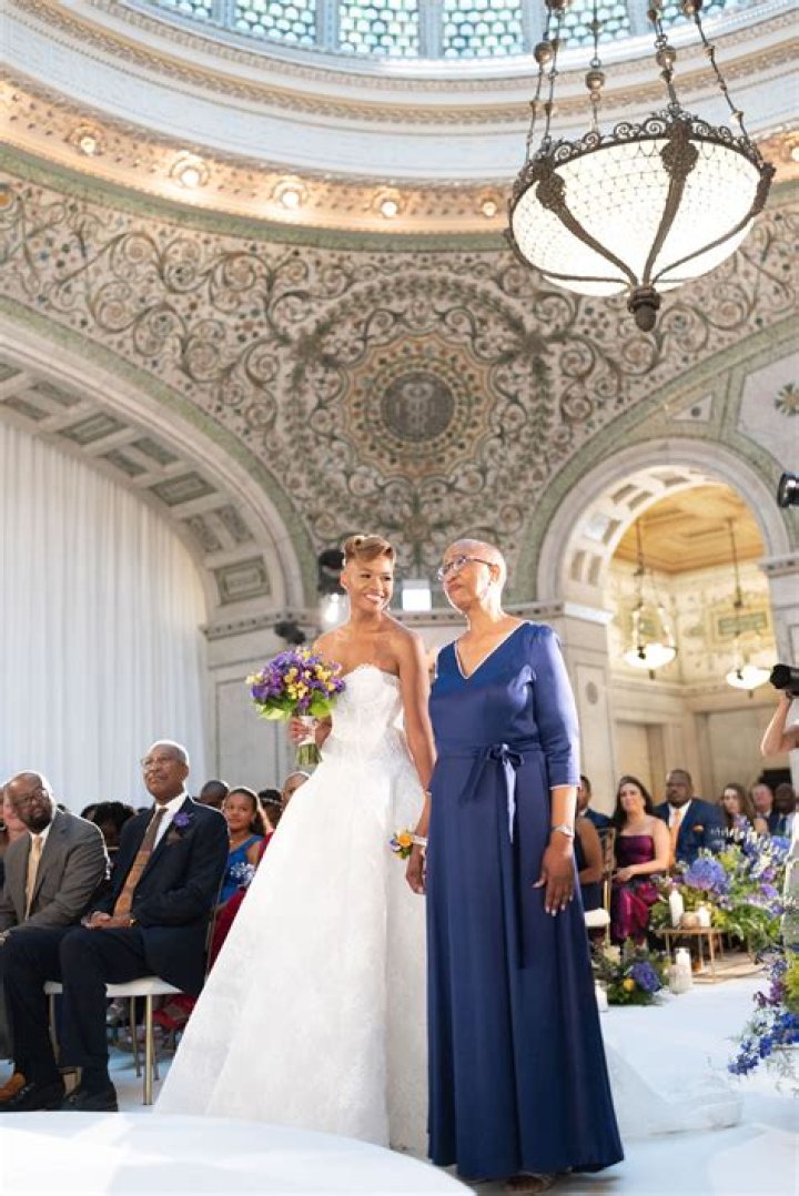 Inside Chris Canty Wife Melanie Renee And Net Worth