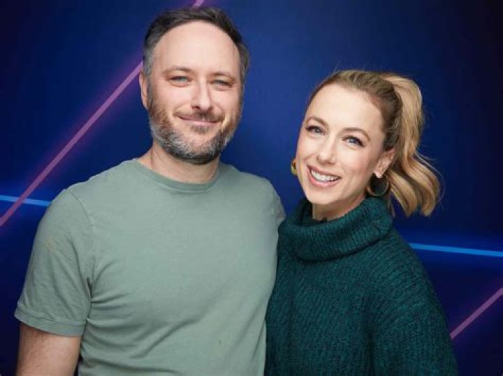 Inside Iliza Shlesinger’s Life With Husband and How Much She is Worth Now