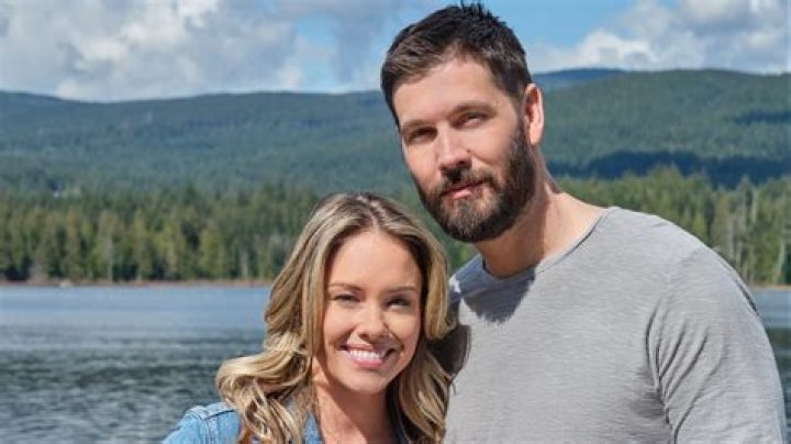 Is Casey Deidrick Married With A Wife? Relationship Timeline Of The “In The Dark” Cast