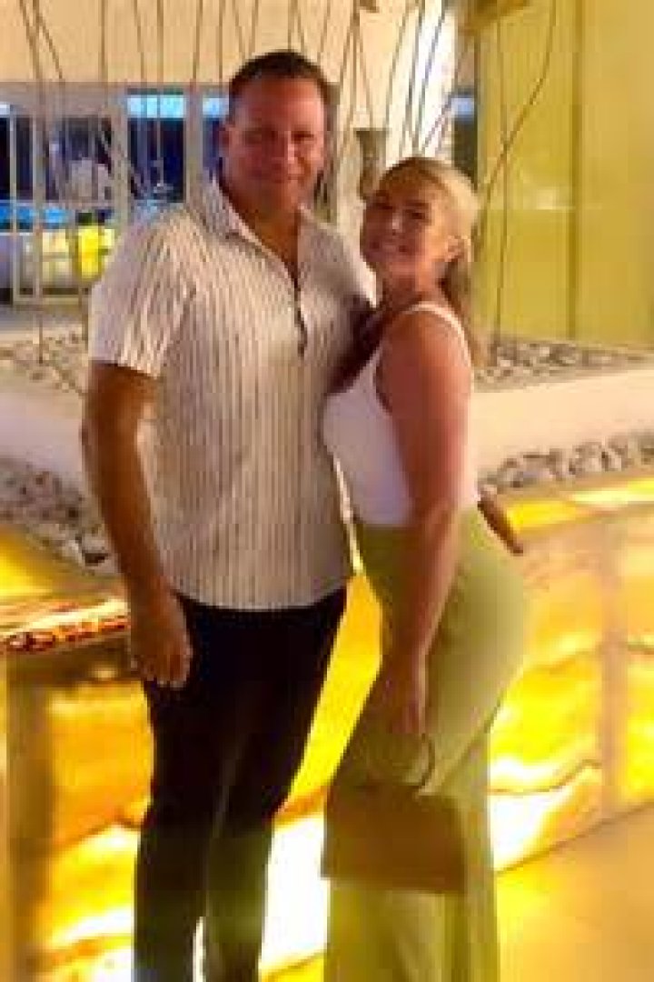 Is D’Leanne Lewis Divorced? Who Is Her Husband?