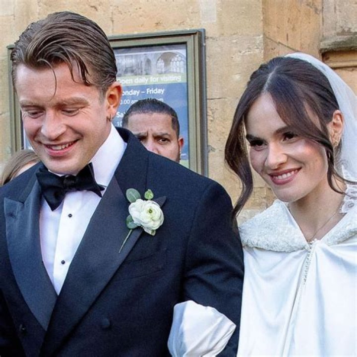 Is Dr Anna Whitelock Married? Everything On Her Age, Wikipedia And Husband