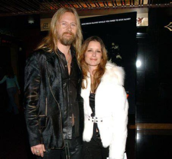 Is Jerry Cantrell Married to Wife? Or Dating a Girlfriend? Dating History.