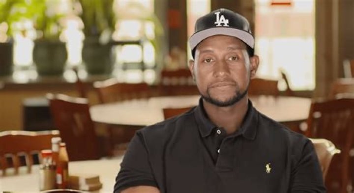 Is Robbie from Sweetie Pies still alive?