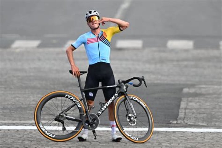 Is Tom Pidcock Married? Everything To Know About The Cyclist