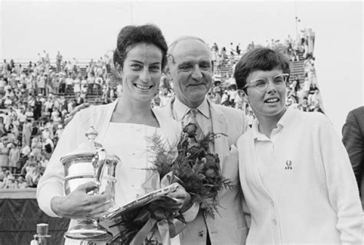 Is Virginia Wade Married? Meet Partner Mary Lou Mellace