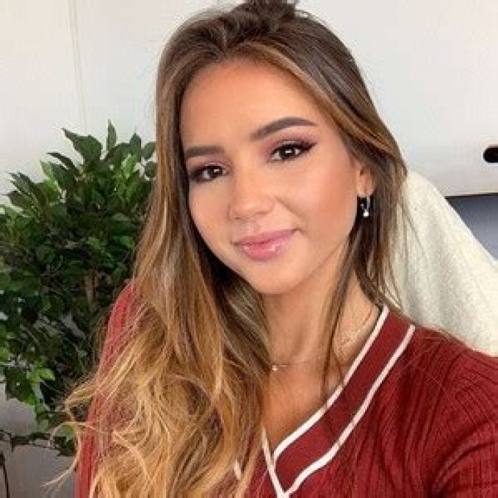 Isabela Fernandez Age, Wiki, Net worth, Bio, Height, Boyfriend