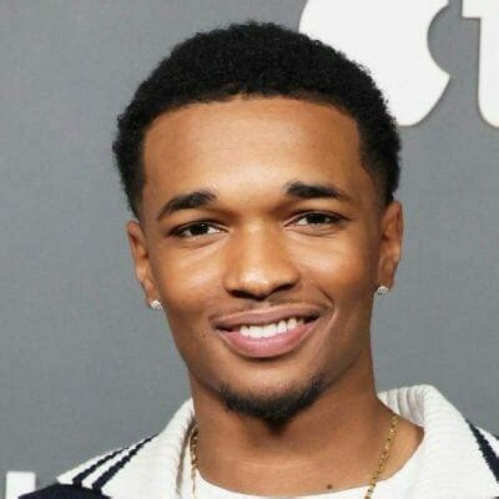 Isaiah Hill- Wiki, Age, Height, Net Worth, Career