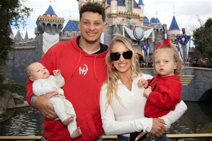 Jackson Mahomes (TikToker) Wikipedia, Biography, Age, Height, Weight, Girlfriend, Net Worth, Family