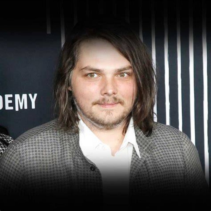 Jason McDonald Wiki: Age, Bio, Family, Net Worth Facts on Martha Hunt Boyfriend Turned Fiance