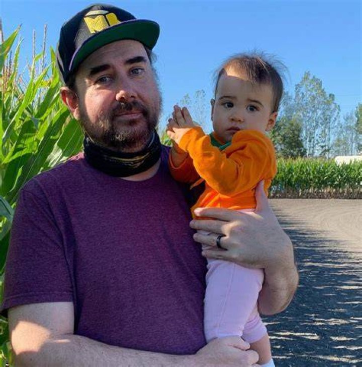 Jeff Gerstmann Biography, Age, Wife, Height, Salary, Net Worth, Kids and Twitter