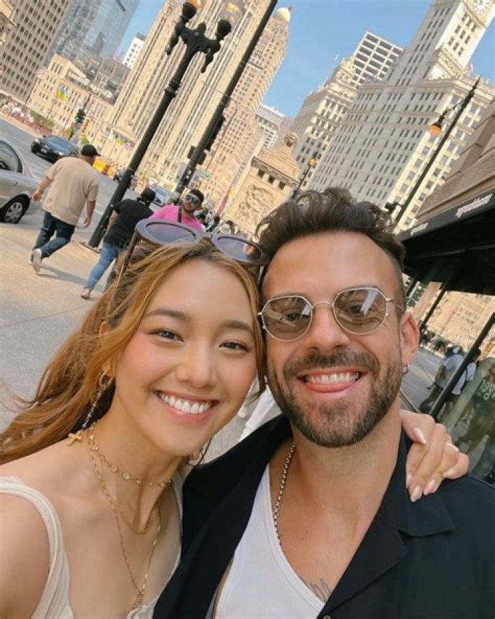 Jenn Im Bio, Age, Height, Married, YouTube, Wedding, Net Worth, Eggie