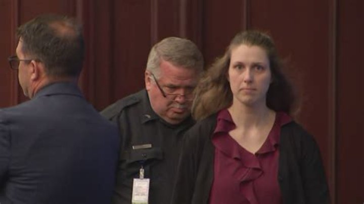 Jennifer Long Husband Dennis Gardiner: Tyler Gardiner Mother Arrested For Stabbing Him