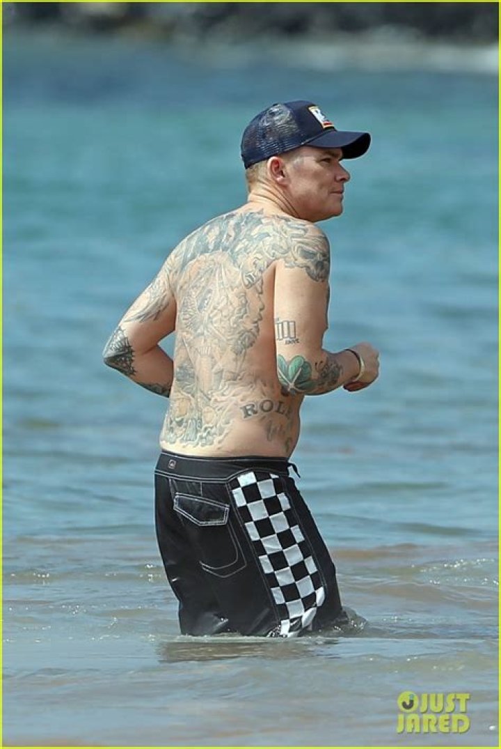 Jim Kennedy: Wife, net worth, tattoos, smoking & body facts