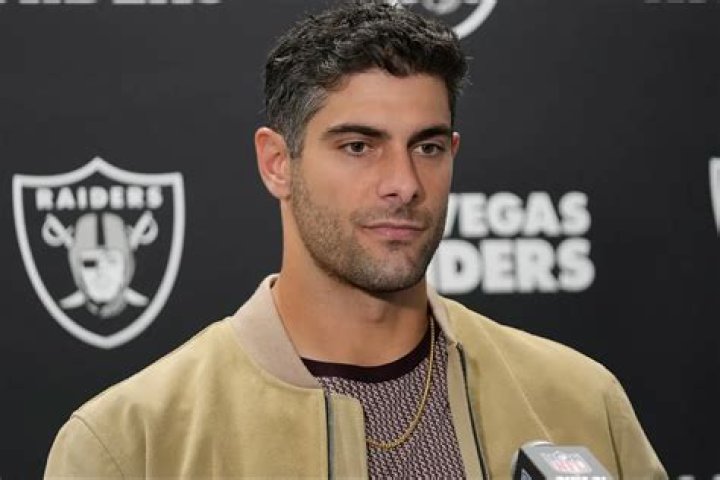 Jimmy Garoppolo’s Net Worth, Age, Height, Weight, Girlfriend, Dating, Bio-Wiki