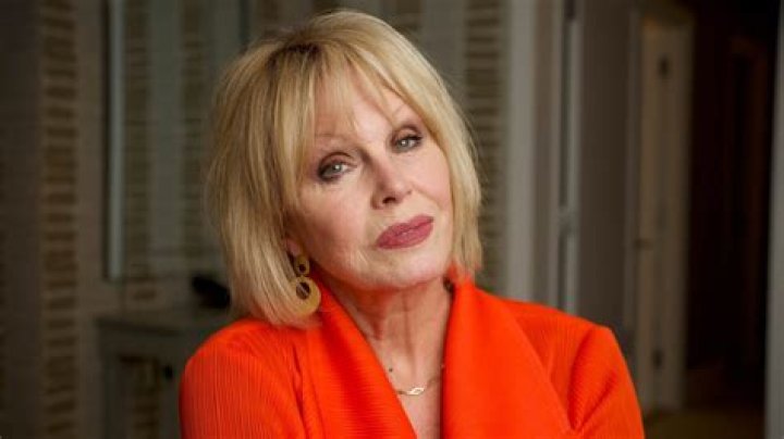 Joanna Lumley Biography, Age, Family, Spouse, T Shirt, Tv Shows,Net Worth, News