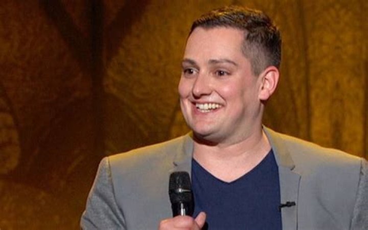 Joe Machi Hiding His Spouse | Rumored To Be Gay