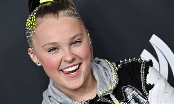 JoJo Siwa Height, Weight, Net Worth, Age, Birthday, Wikipedia, Who, Nationality, Biography