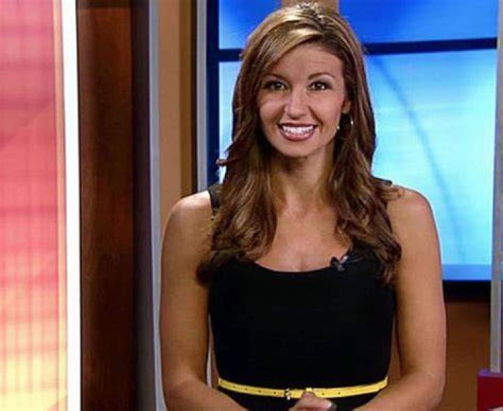 Julie Durda-Wiki, Height, Net Worth, Marriage