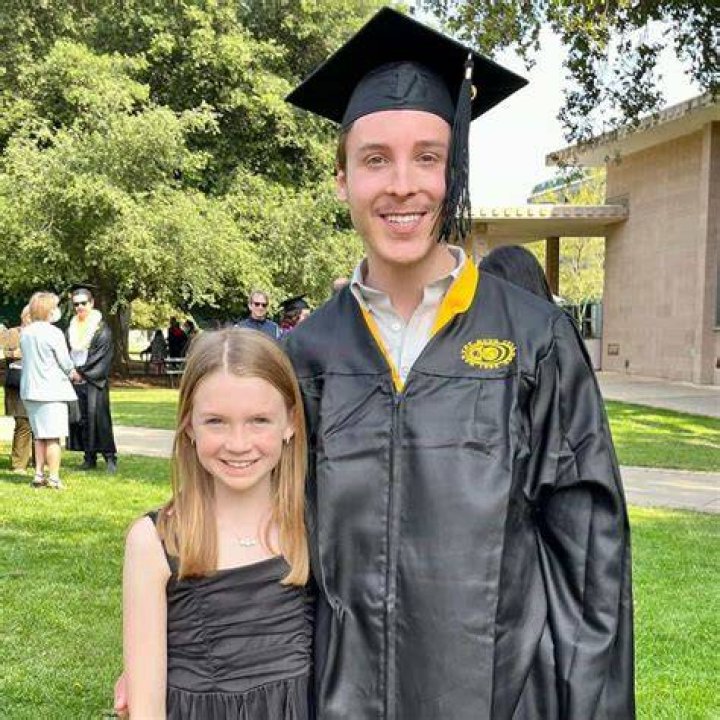 Juliet Donenfeld Siblings | Sister Katie Donenfeld And Brother Jacob Donenfeld