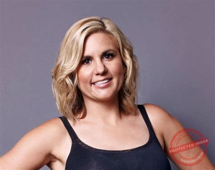 Justine Ward Biography, Wiki, Age, Family, Husband, SNY, Salary, and Net Worth