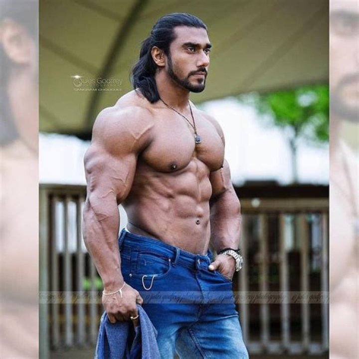 Kamil Labudda Height, Weight, Net Worth, Age, Birthday, Wikipedia, Who, Instagram, Biography