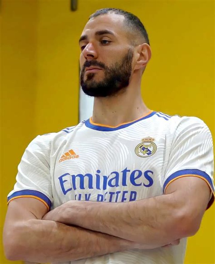 Karim Benzema Age Wikipedia Biography Net Worth, Dating, Girlfriend, Height