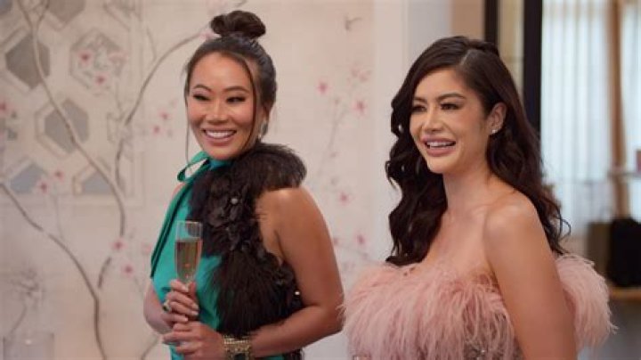 Kim Lee Net Worth: How Rich is Bling Empire’s Kim Lee?
