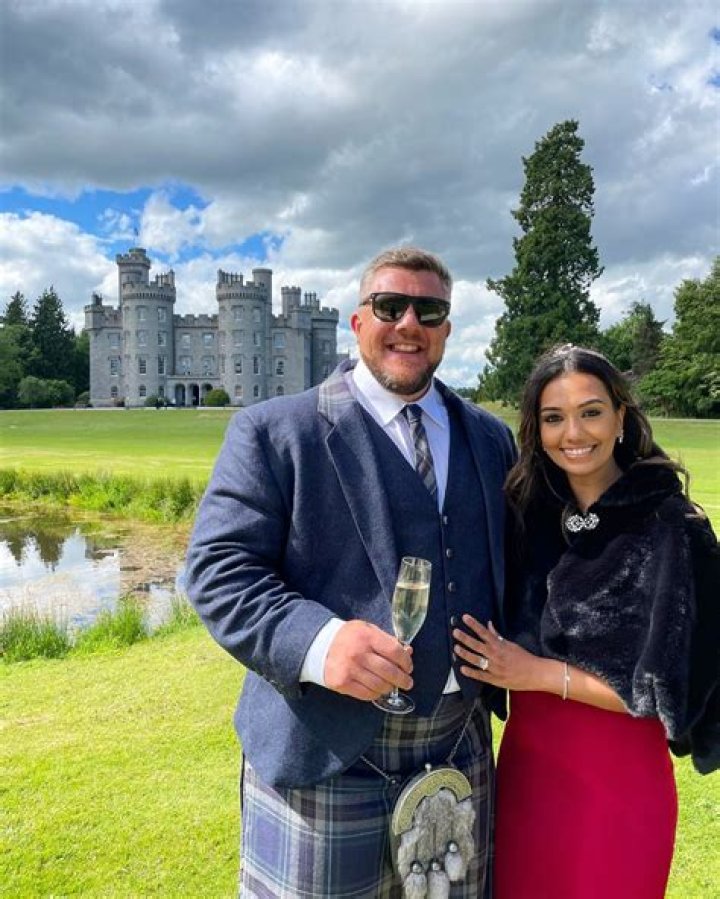 Kushi Stoltman Nationality and Age – Where Is Luke Stoltman Wife From?