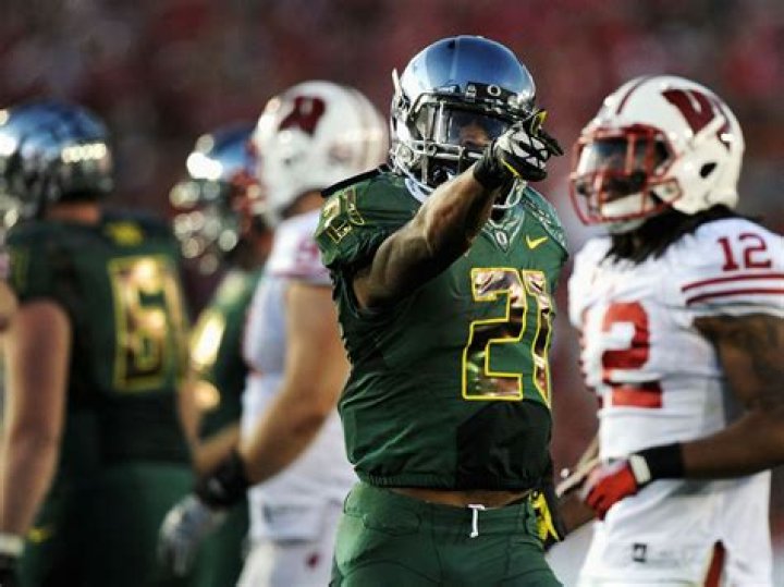 LaMichael James