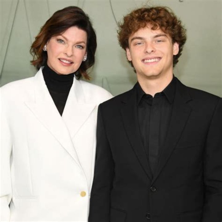 Linda Evangelista Husband Now: Is The Fashion Model Married Or Single?