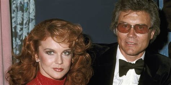 Linda Moulton Howe Was Married to Husband Larry W. Howe: Daughter, Wiki, Biography