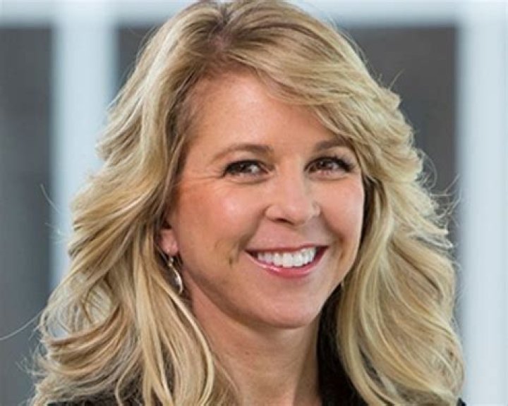 Liz Ann Sonders Net Worth, Married, Husband, Family, Age, Birthday, Education, Wiki, Bio