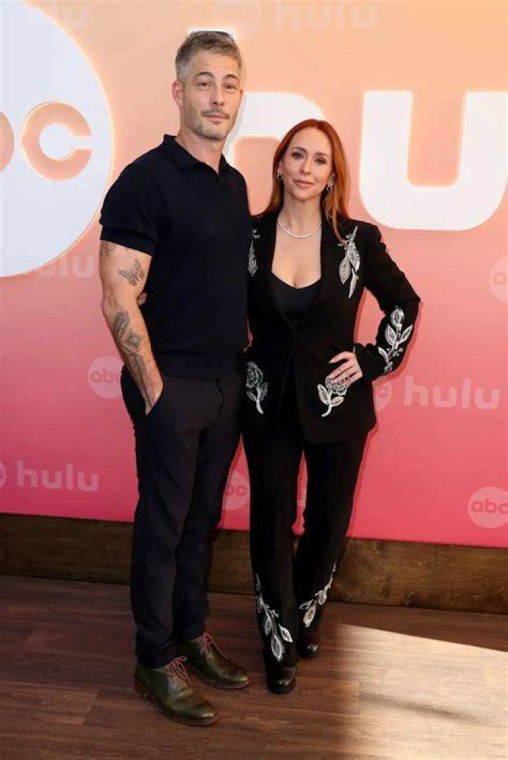 Luke Spencer Roberts Bio, Wiki, Age, Family, Wife, Movies, TV Shows and Net Worth