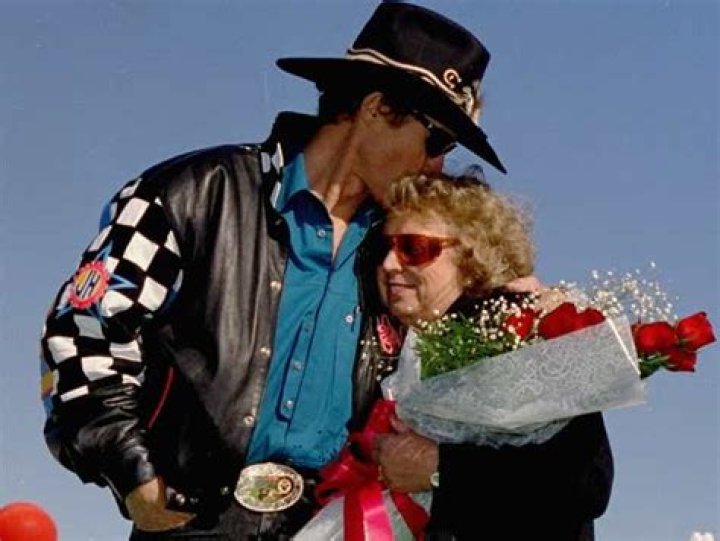 Lynda Petty Cause Of Death: How Did Richard Petty’s Wife Die?