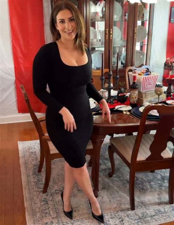 Madi Monroe (TikTok Star) Height, Wiki, Biography, Age, Boyfriend, Net Worth
