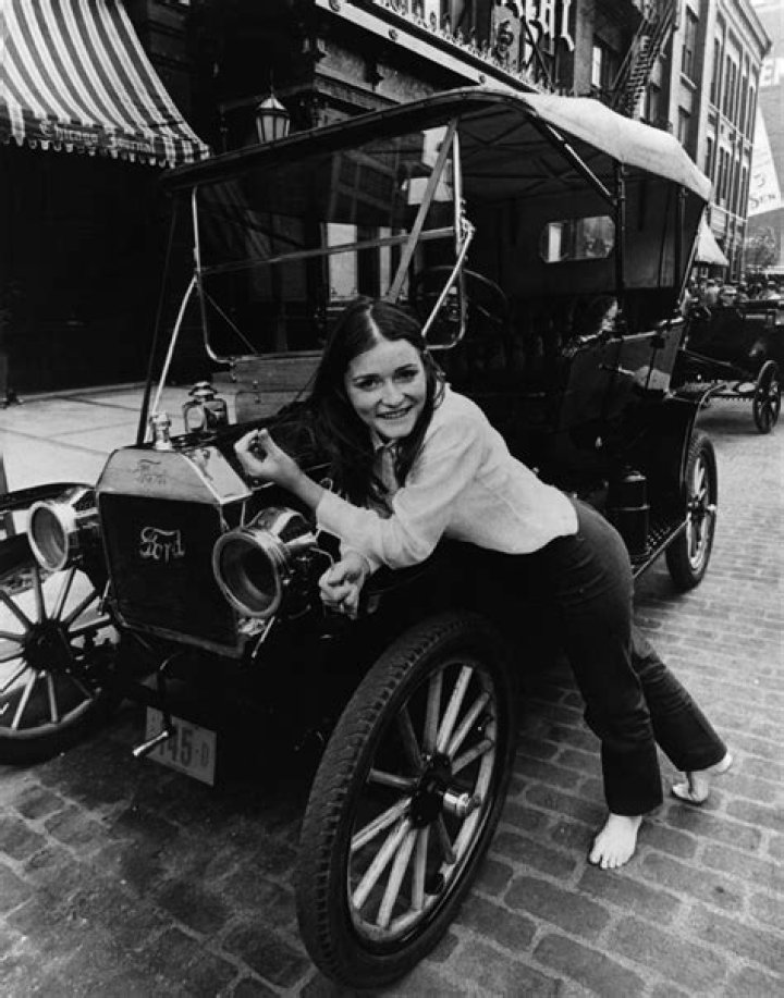 Margot Kidder’s Net Worth, Biography, Career, Awards, Fact and Life Story