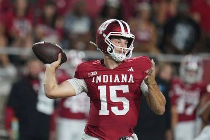 Matt Milano Salary, Net Worth, Contract, Nationality, College, PFF, Jersey, Family, Height, Weight