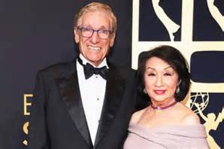 Maury Povich: Wife, net worth, tattoos, smoking & body facts