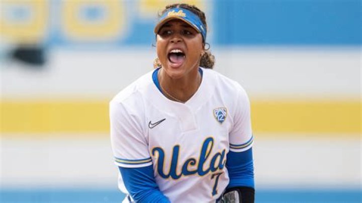Maya Brady Height: How Tall Is Maya Brady UCLA?
