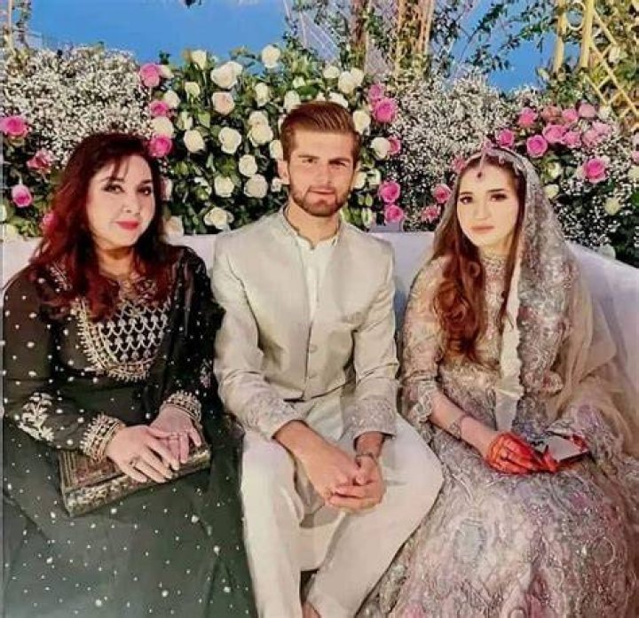 Meet Ansha Afridi | All About Shahid Afridi Daughter | Family & Career