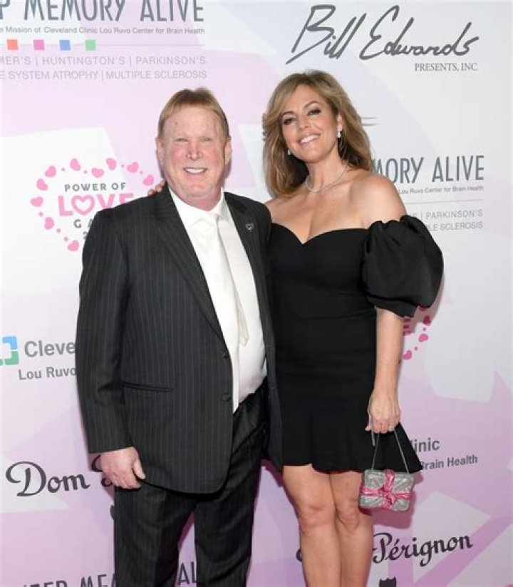 Meet NBA Referee Marc Davis Wife Julie Garvey – Their Age Difference And Kids Info, Net Worth Revealed