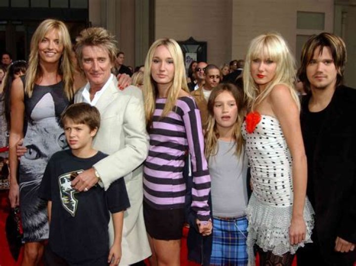Meet Rod Stewart’s Eight Children And Their Mothers