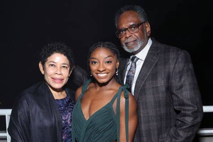Meet Tevin Biles-Thomas Parents Shanon Biles & Kelvin Clemons