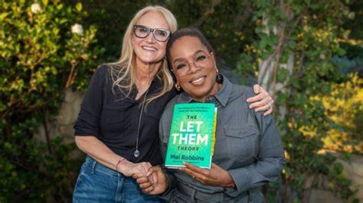 Mel Robbins Bio, Wiki, Age, Height, Husband, Children, Family, Show, Books and Net Worth