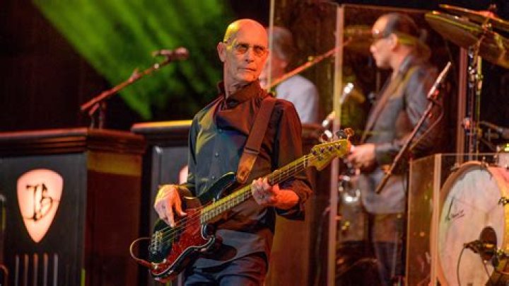 Michael Rhodes Cause of Death: What happened to the Renowned Bassist and Nashville Session Musician?
