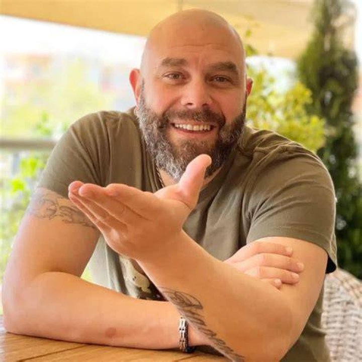 Michalis Kouinelis