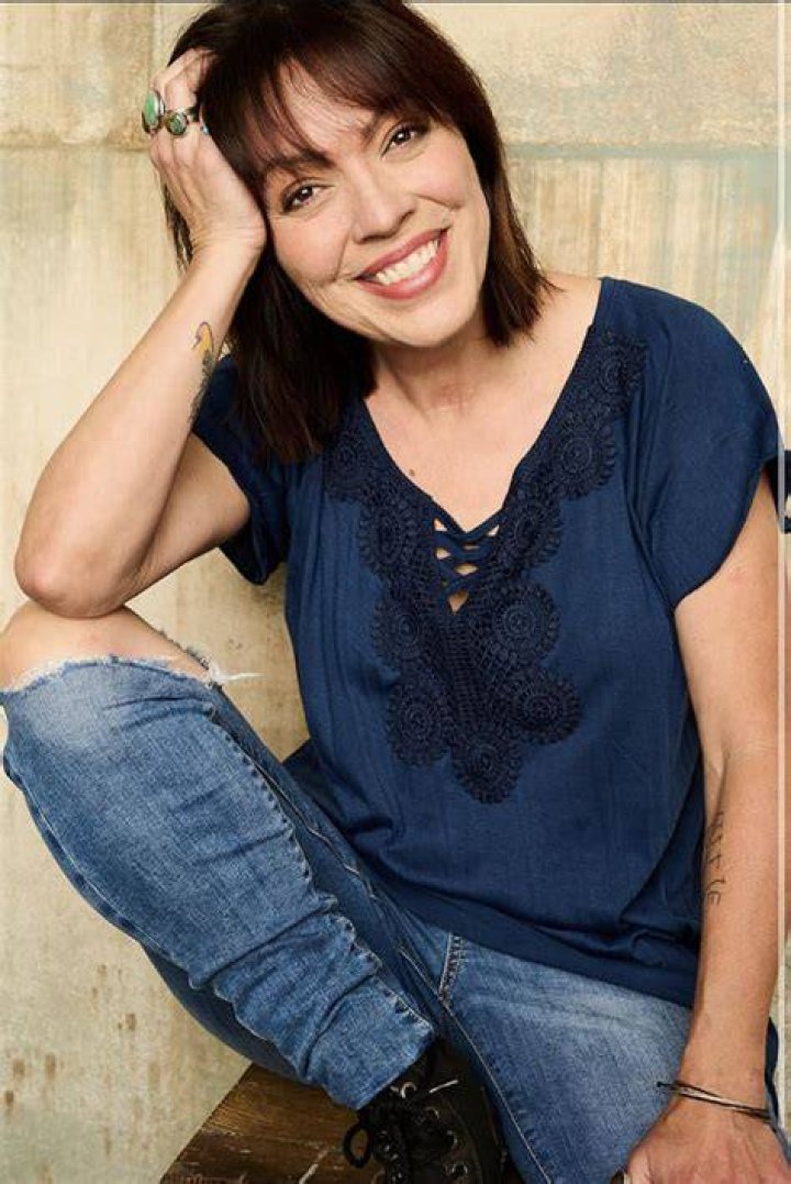 Michelle Tomlinson